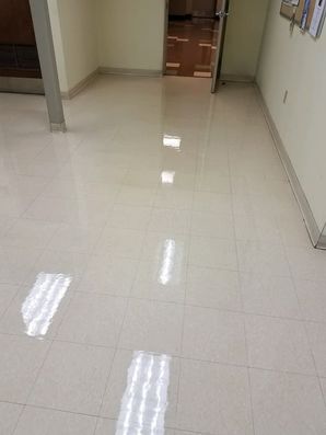 Commercial Floor Cleaning in Cleveland, OH (6)