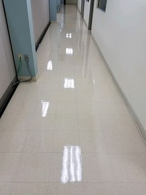 Commercial Floor Cleaning in Cleveland, OH (8)